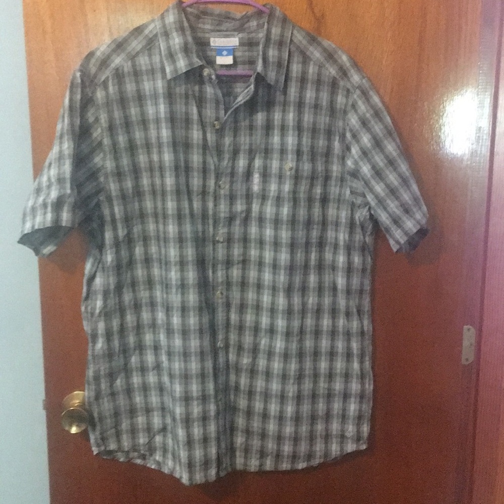 Columbia button down dress shirt